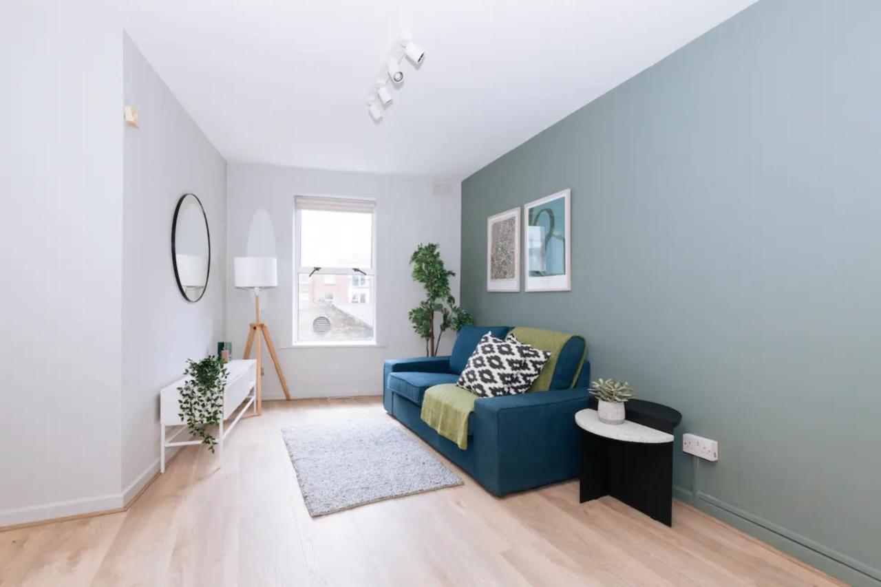 ダブリンRelaxing 1Bd Flat With A Roof Terrace - Portobelloアパートメント エクステリア 写真